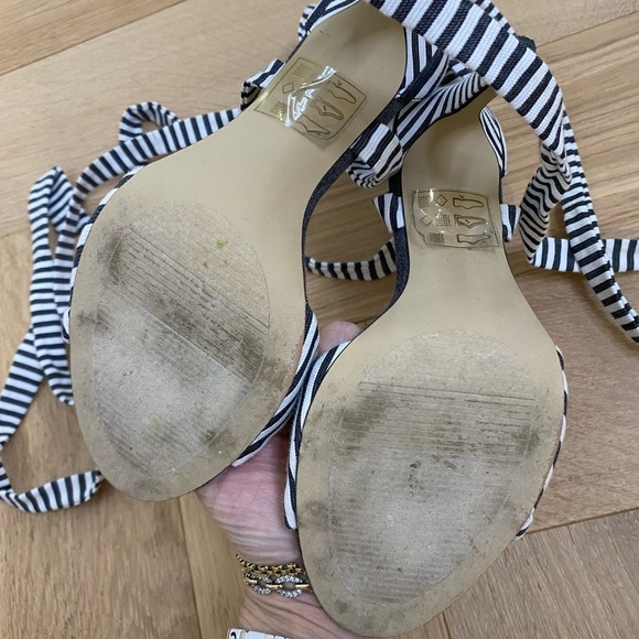 Aldo blue striped heels - Picture 4 of 4